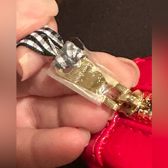 Miu Miu Round Mini Coin Pouch - Picture 6 of 16